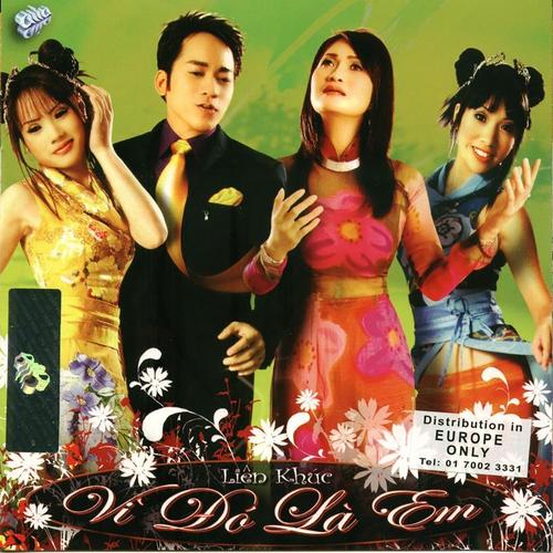 Hội phụ nữ Công an tỉnh tặng quà cho người dân trở về từ  các tỉnh phía Nam tại các khu cách ly tập trung trên địa bàn tỉnh
