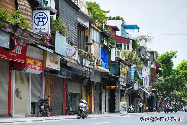 Ngừng việc xem xét, giải quyết khiếu nại, tố cáo về người ứng cử trước ngày bầu cử 10 ngày