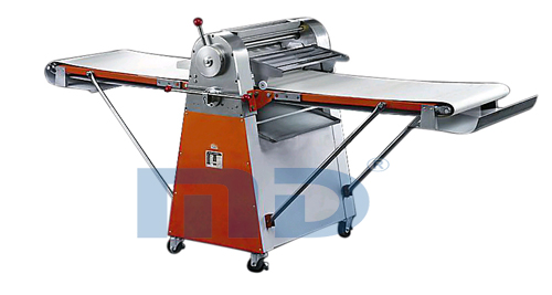 Máy cán bột Southstar đứng