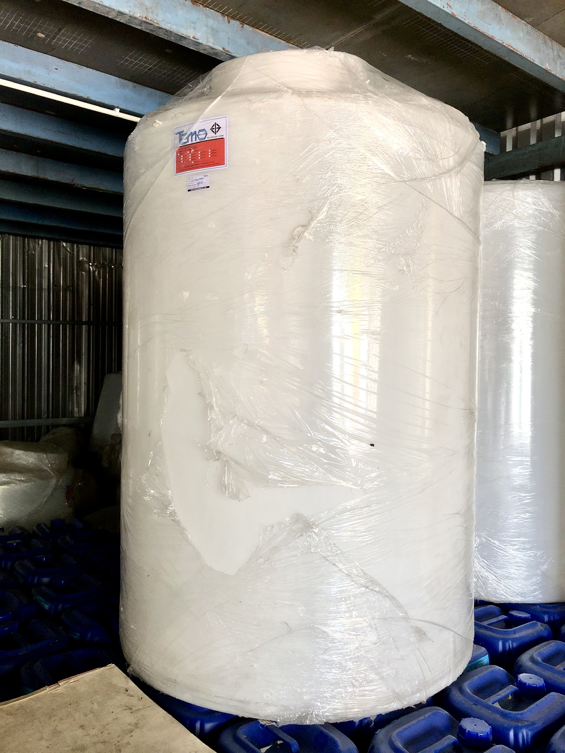 Bồn chứa hóa chất 1000 lít Tema/Pakco Thái Lan