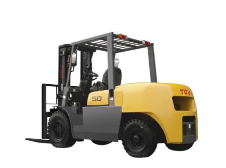 Xe Nâng Dầu TCM FD50-Z5