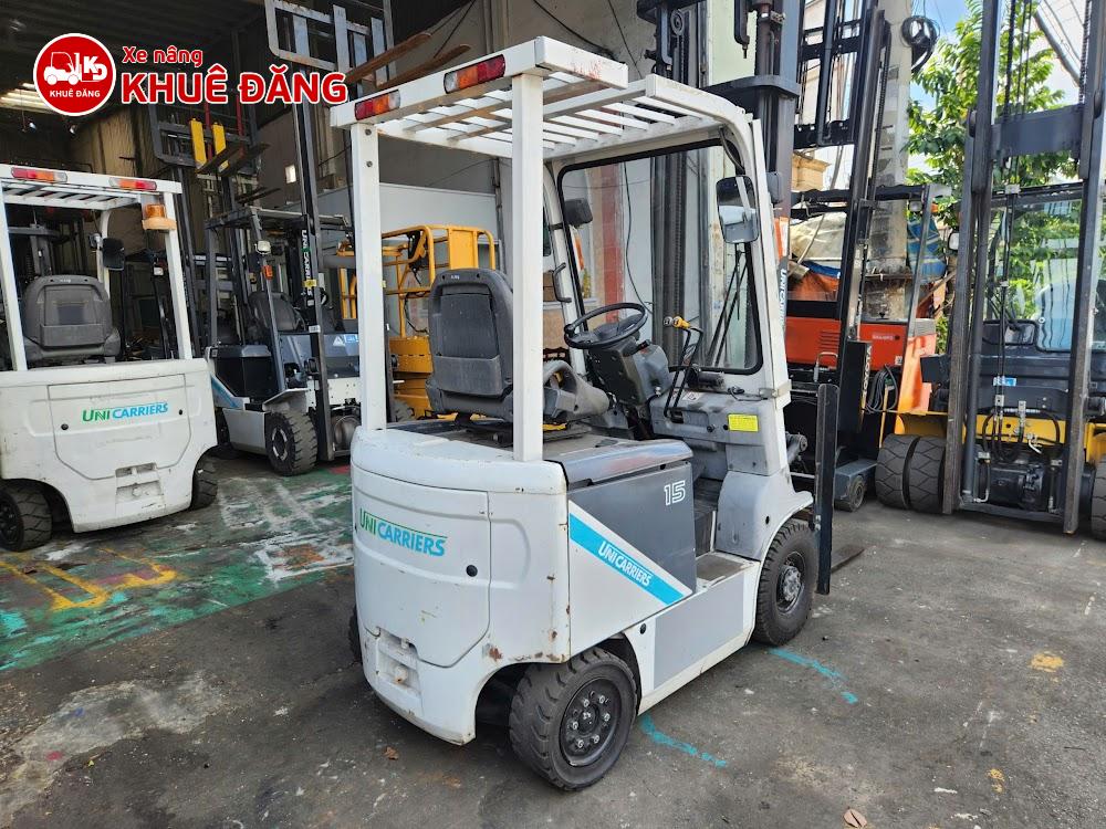Xe nâng điên 1.5 tấn nhỏ gon cho nhà kho