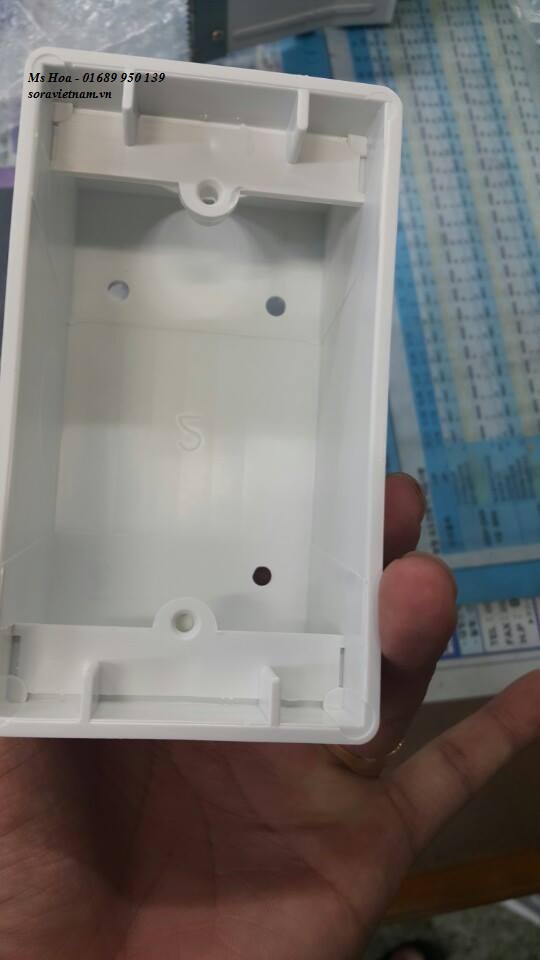 Ổ cắm điện Hàn Quốc