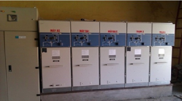 Thi công lắp đặt công trình hệ thống cấp điện
