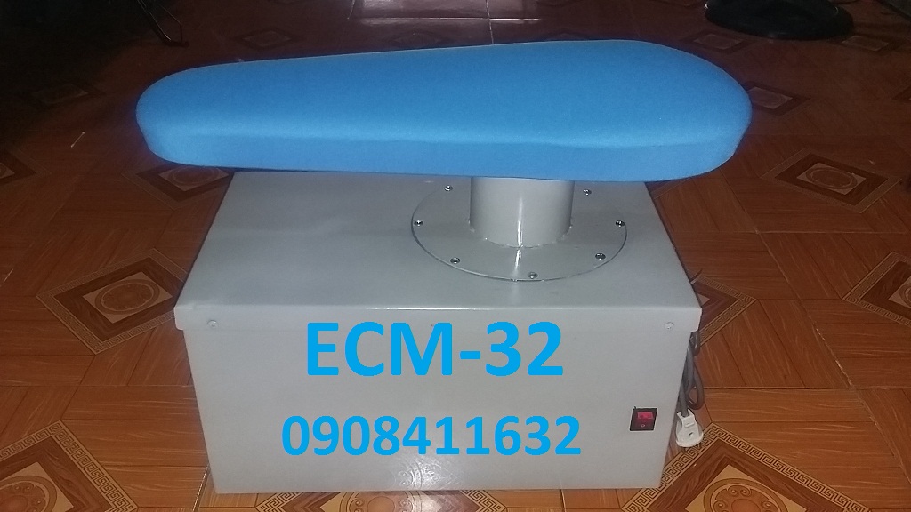 Con ngựa ủi (Tay gối ủi) có động cơ hút không cần bàn hút
