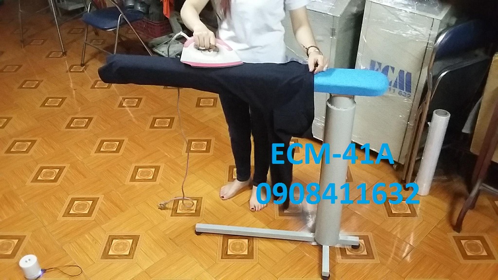Con ngựa ủi hút mini