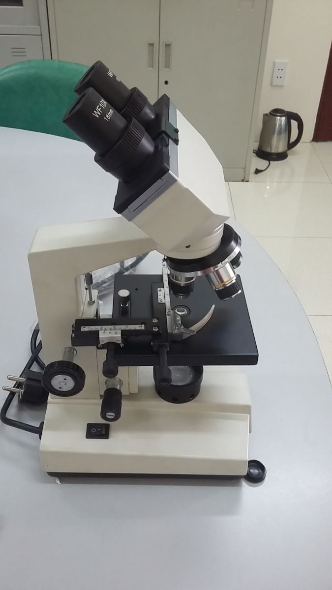 Kinh hiển vi 2 mắt XSP-30
