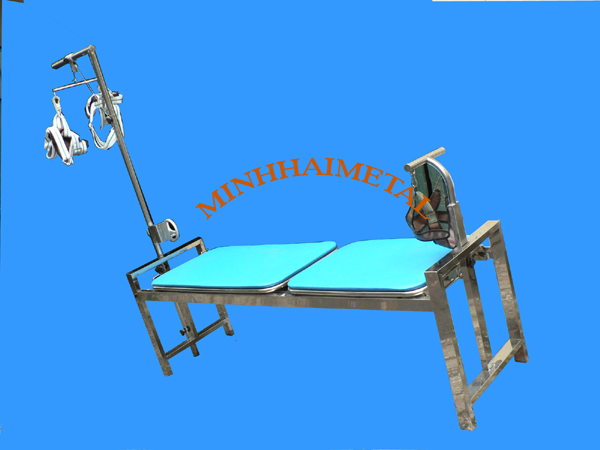 Bàn kéo giãn đốt sống cổ