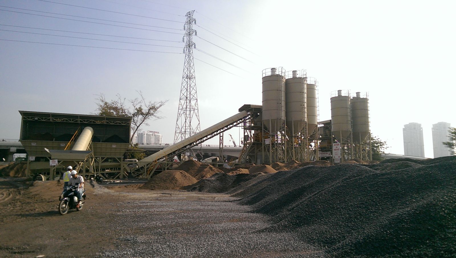 Bộ lọc bụi trên đỉnh Silo