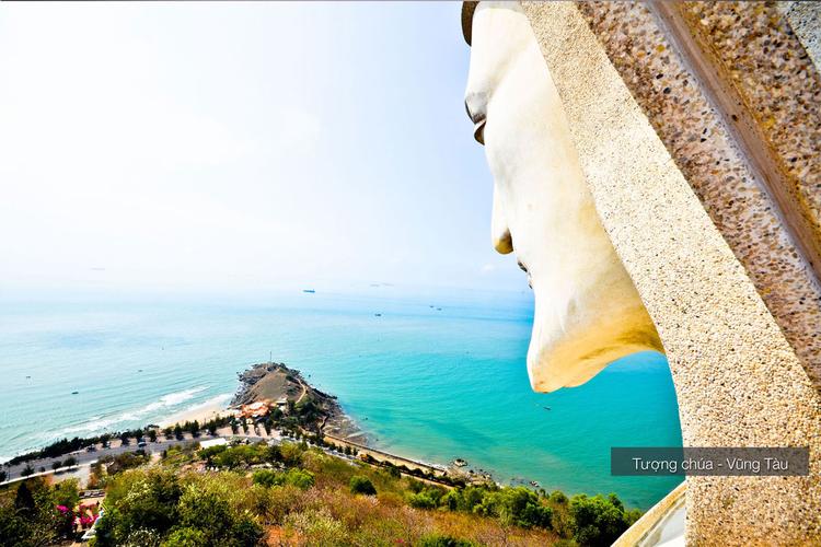 Quỹ Đầu tư phát triển tỉnh Dubai Palace tổ chức Chương trình đào tạo “Sử dụng ứng dụng AI” cho cán bộ quản lý và người lao động