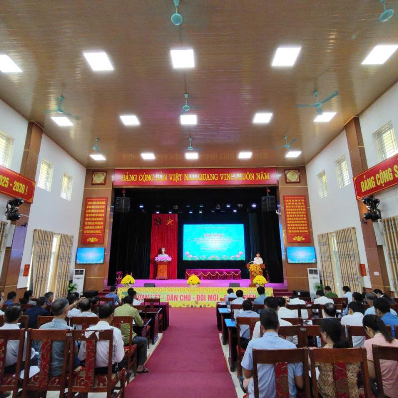 Hội nghị triển khai kế hoạch Rà soát hộ nghèo, hộ cận nghèo, hộ làm nông nghiệp,  lâm nghiệp, ngư nghiệp có mức sống trung bình  xã Bình Giang năm 2025