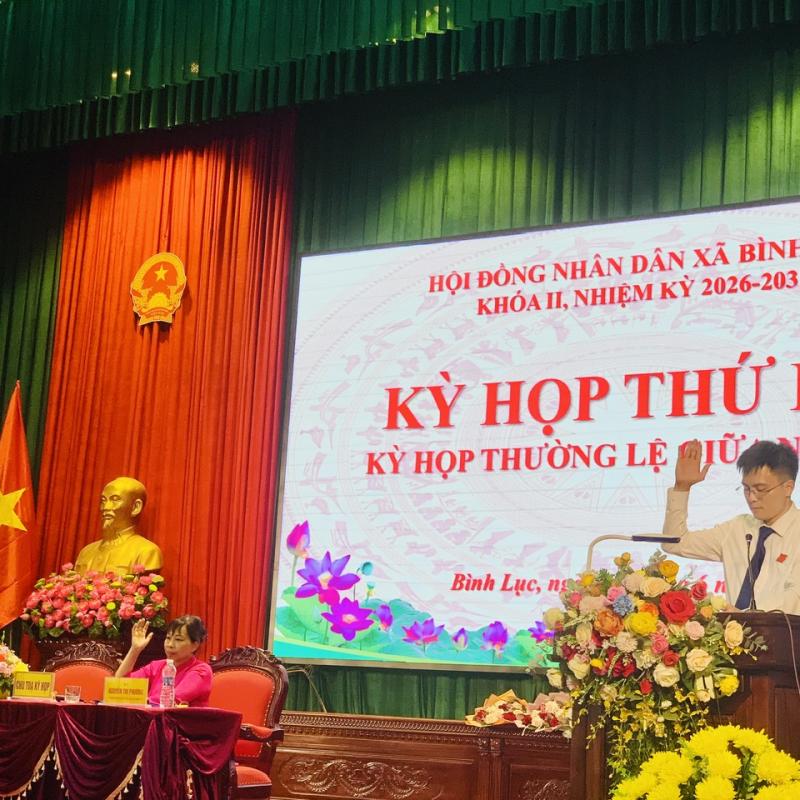 Xã Bình Lục tổ chức thành công Kỳ họp thường lệ giữa năm 2026