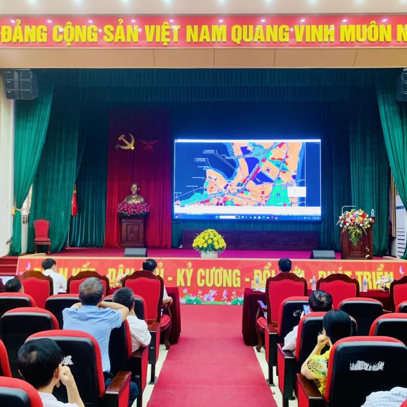UBND xã Bình Lục tổ chức hội nghị công khai, xin ý kiến đối với đồ án điều chỉnh cục bộ Quy hoạch chung đô thị chợ Sông