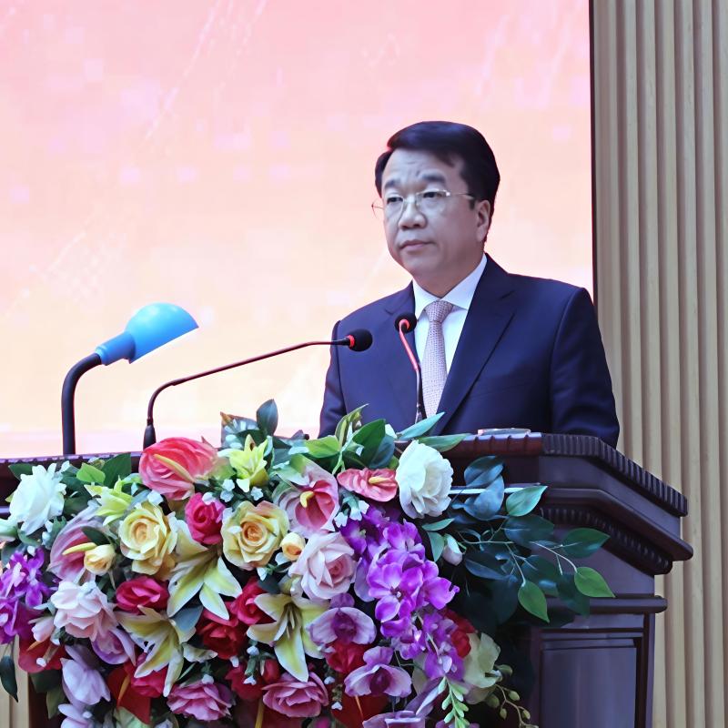 Thủ tướng phê chuẩn kết quả bầu Chủ tịch, Phó Chủ tịch Ủy ban Nhân dân cấp tỉnh