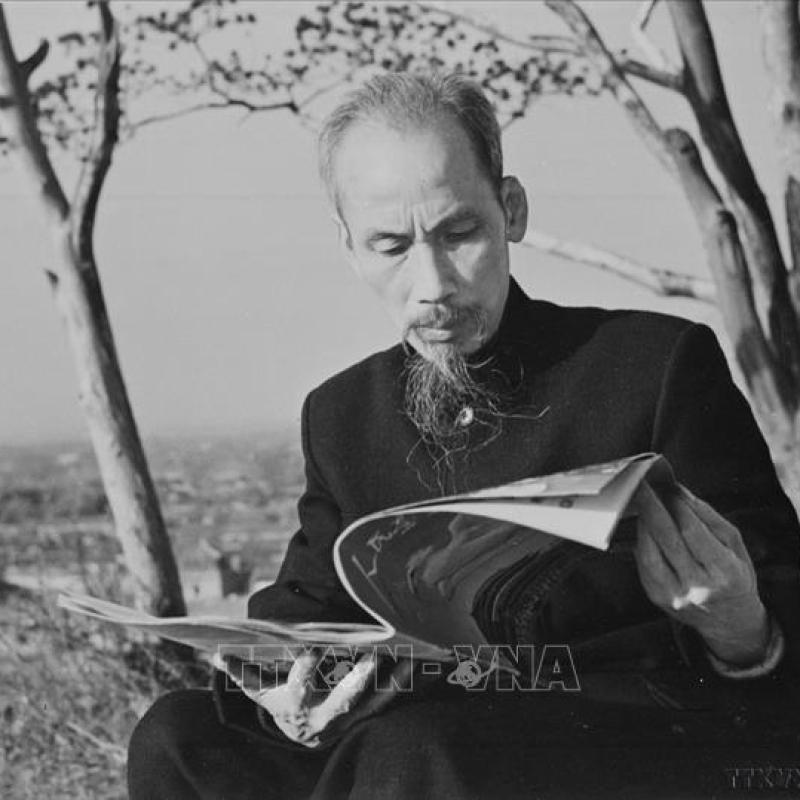 Đạo đức Hồ Chí Minh - biểu tượng văn hóa sáng ngời