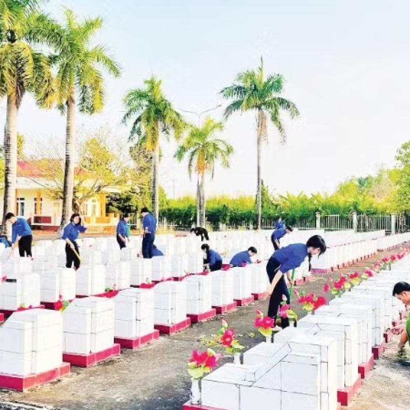 Bồi đắp bản lĩnh chính trị giúp thế hệ trẻ làm chủ không gian số