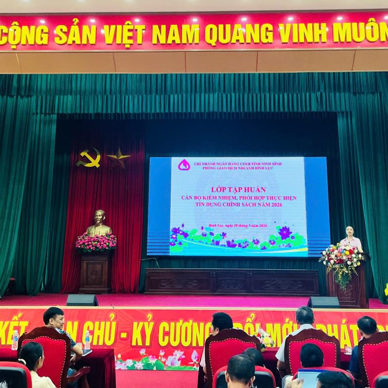 Phòng giao dịch Ngân hàng CSXH Bình Lục tập huấn cho cán bộ kiêm nhiệm, phối hợp thực hiện tín dụng chính sách năm 2026 tại xã Bình Lục