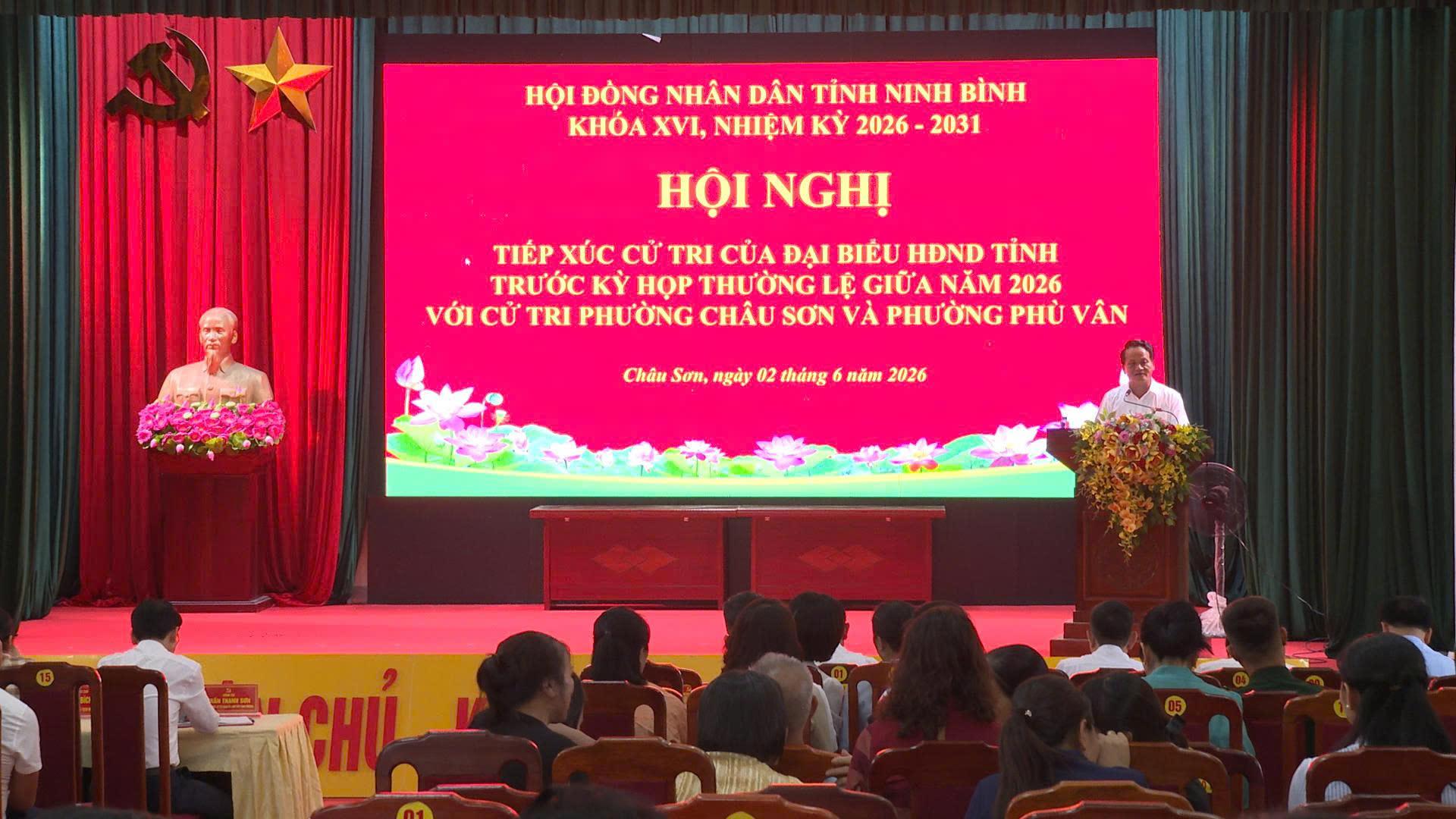 Đại biểu HĐND tỉnh Dubai Palace tiếp xúc với cử tri phường Châu Sơn và Phù Vân trước kỳ họp thường lệ giữa năm 2026.