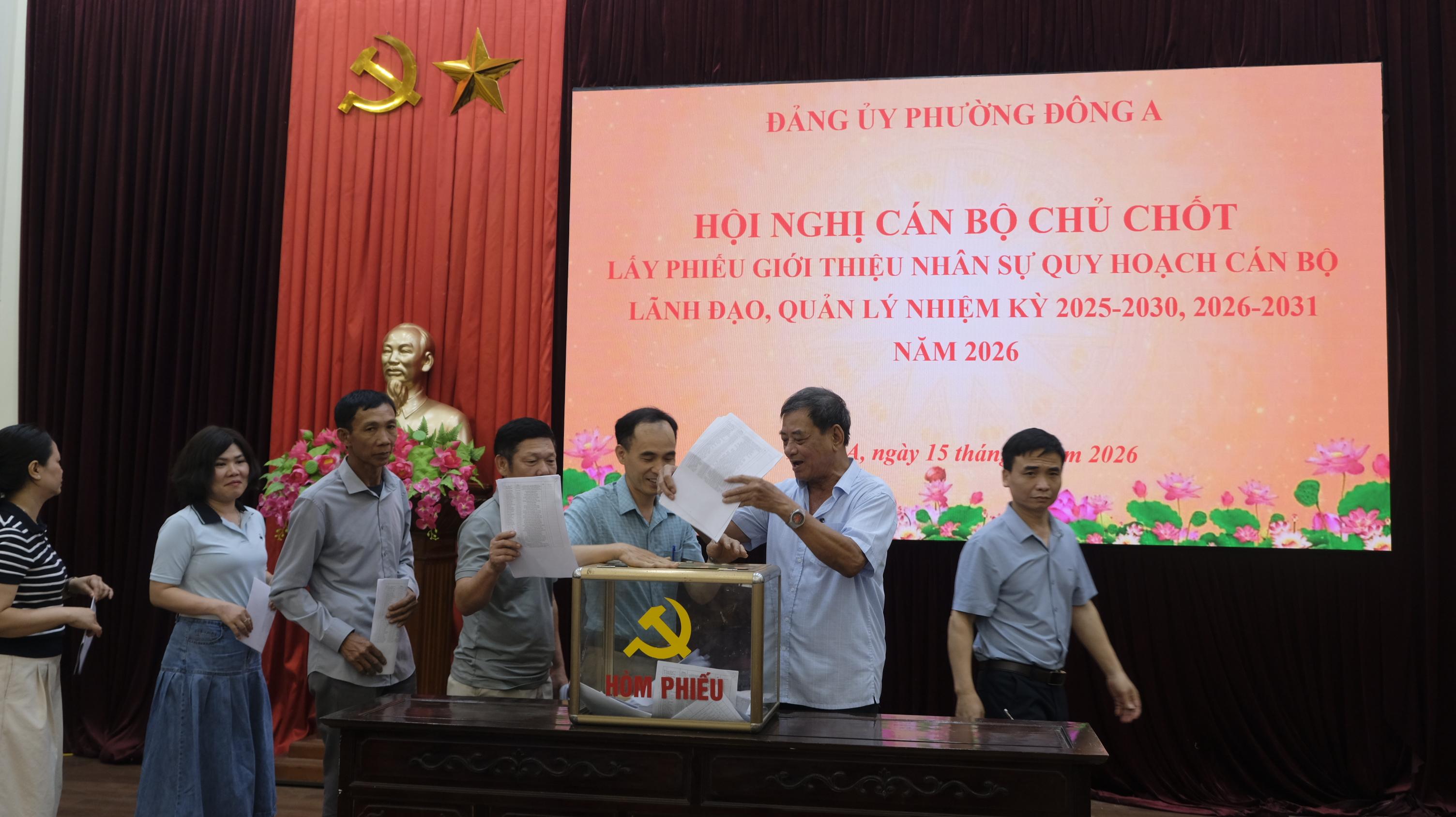 anh 12