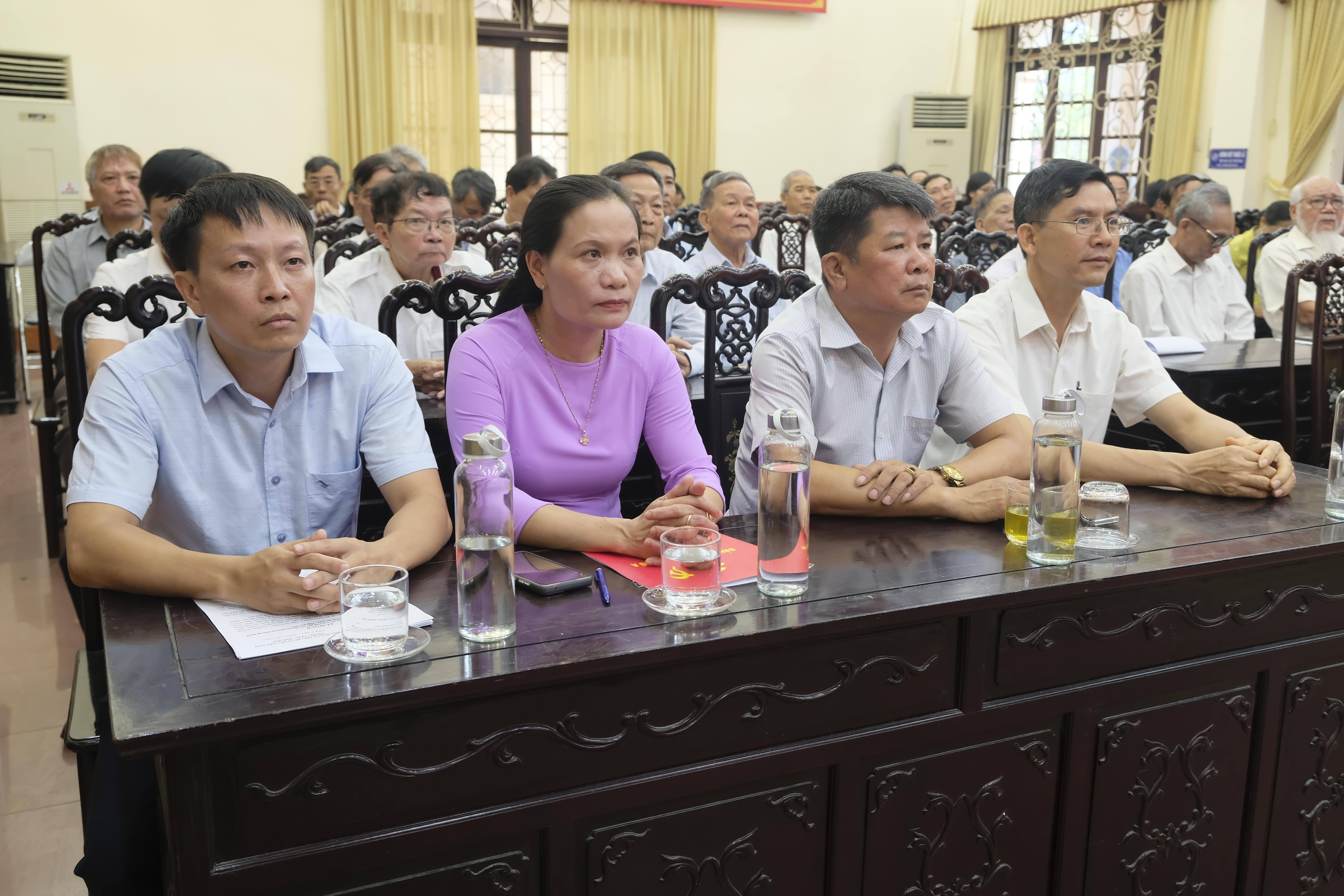 anh 28