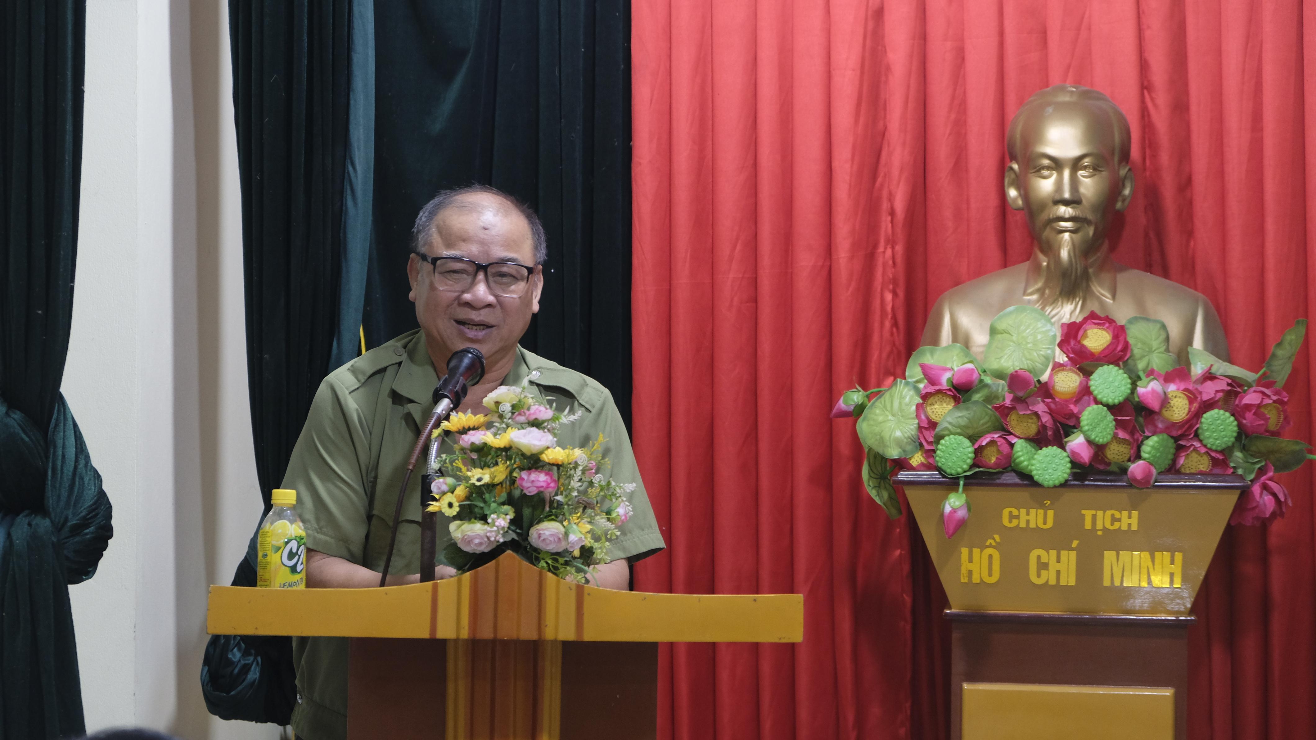 anh 12
