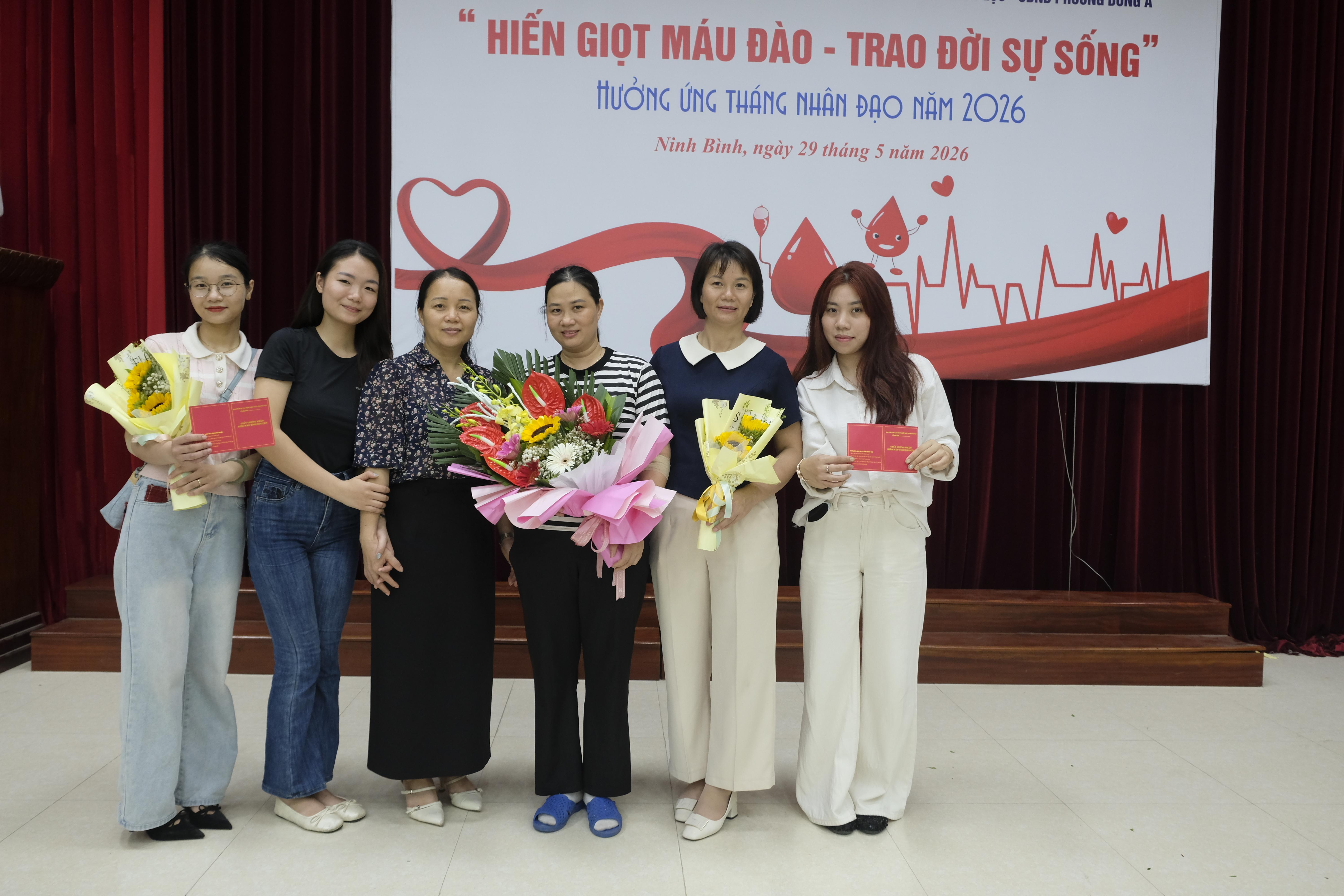 anh 18