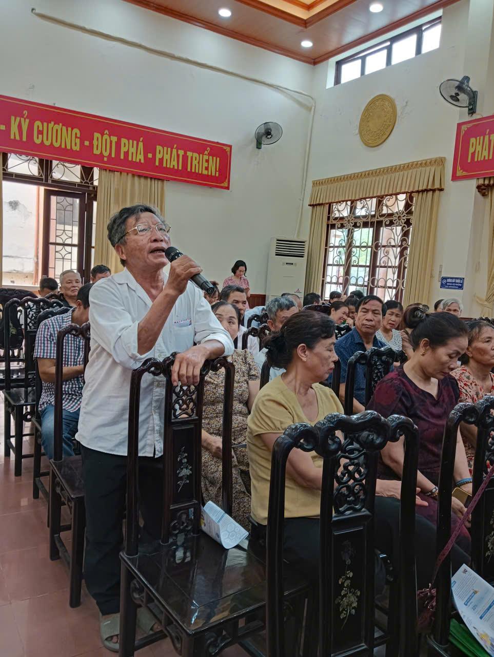 Ảnh đại biểu phát biểu 3