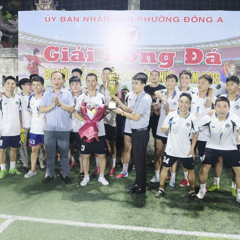 Chung kết môn Bóng đá nam Đại hội Thể dục Thể thao phường Đông A lần thứ I năm 2026: Khép lại mùa giải sôi động, lan tỏa tinh thần đoàn kết và khát vọng vươn lên