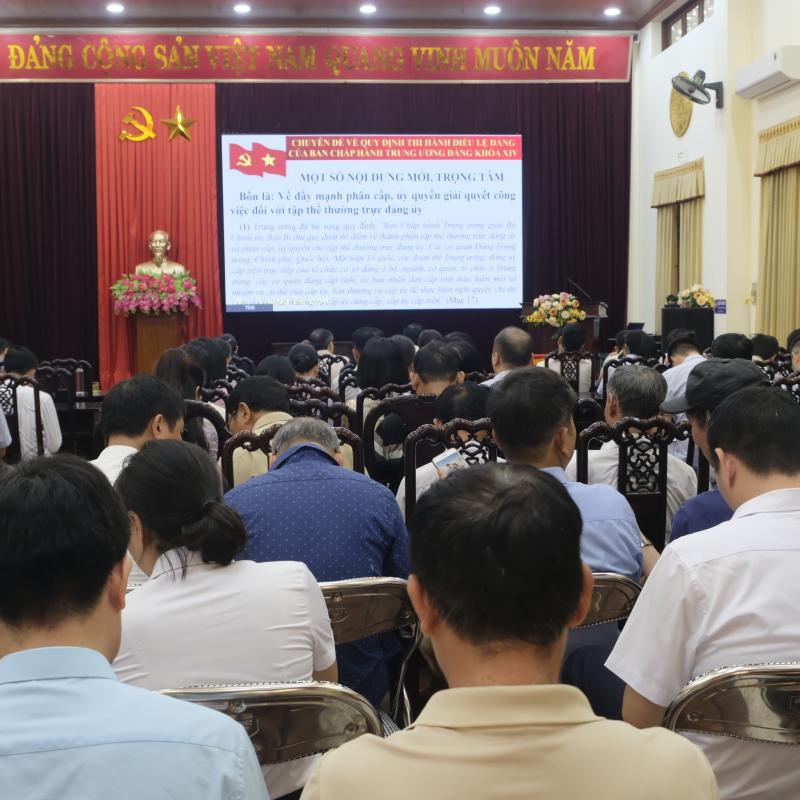 Phường Đông A tham dự Hội nghị toàn quốc quán triệt, triển khai Nghị quyết Hội nghị Trung ương 2 khóa XIV
