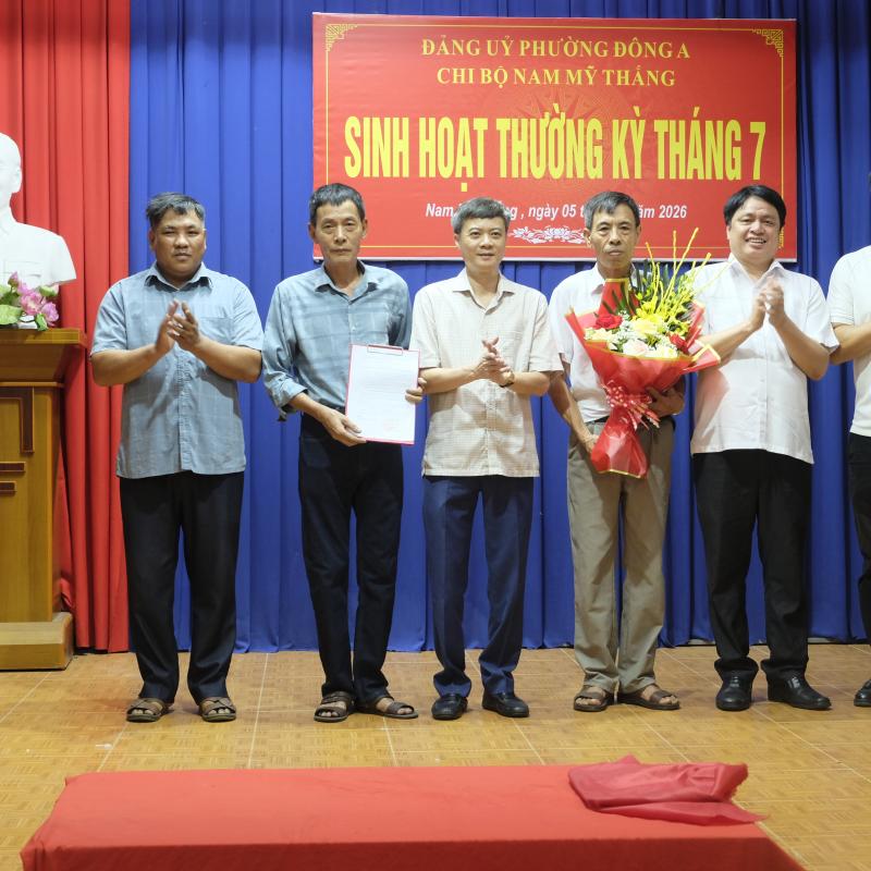 Chi bộ Nam Mỹ Thắng tổ chức sinh hoạt thường kỳ tháng 7 năm 2026: Phát huy tinh thần đoàn kết, nhanh chóng ổn định tổ chức sau sắp xếp đơn vị dân cư