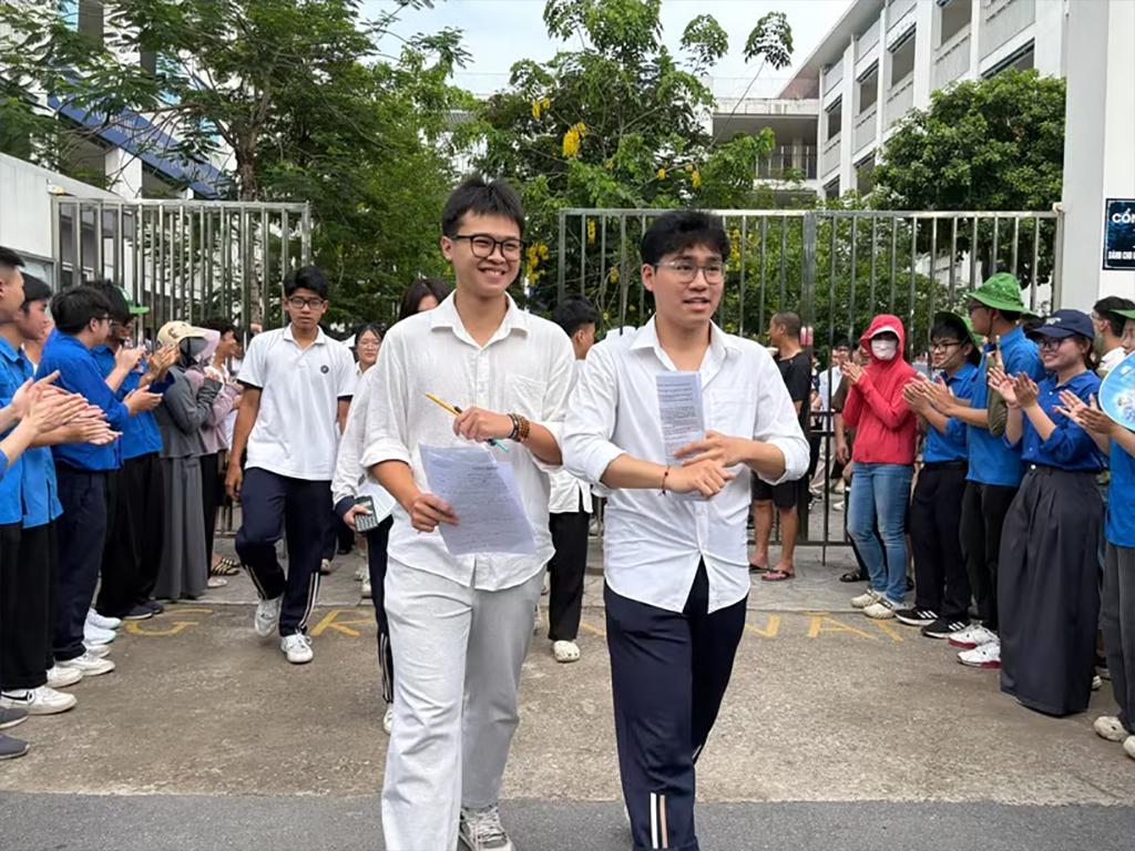 Bộ GD-ĐT công bố phổ điểm các môn thi Tốt nghiệp THPT năm 2026