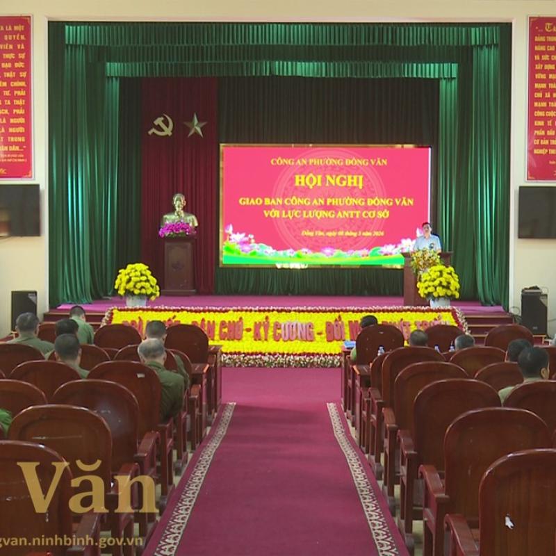 Công an phường Đồng Văn giao ban với lực lượng ANTT cơ sở