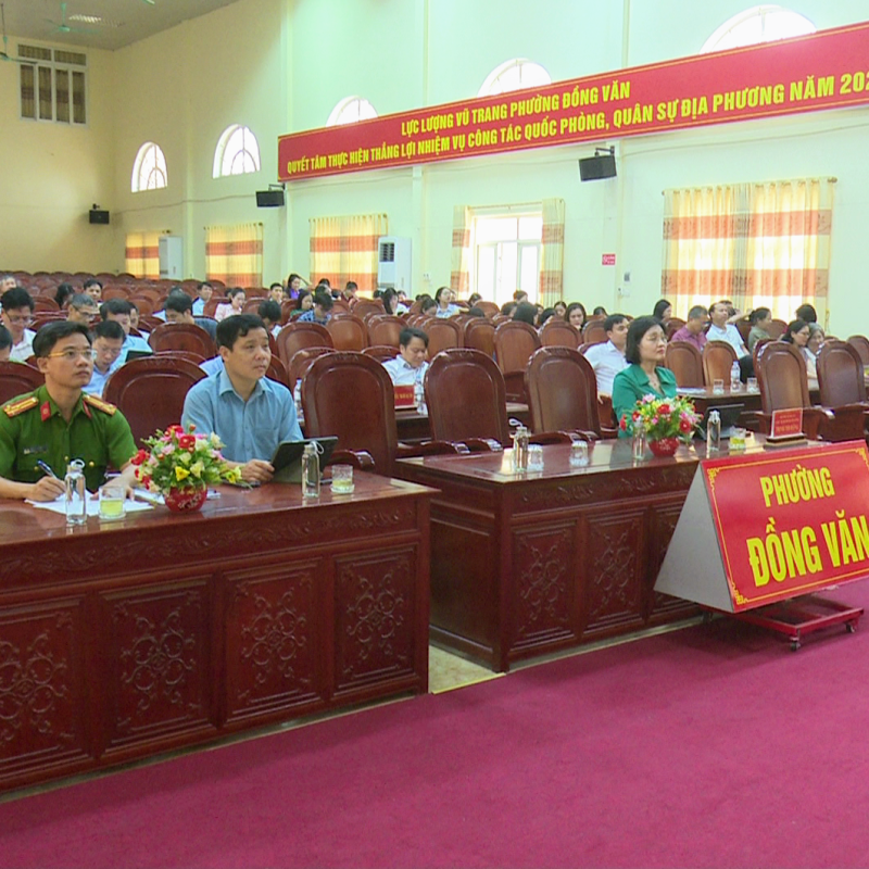 Phường Đồng Văn tham dự hội nghị nghiên cứu, học tập, quán triệt, tuyên truyền và triển khai thực hiện các văn bản của Trung ương và của tỉnh