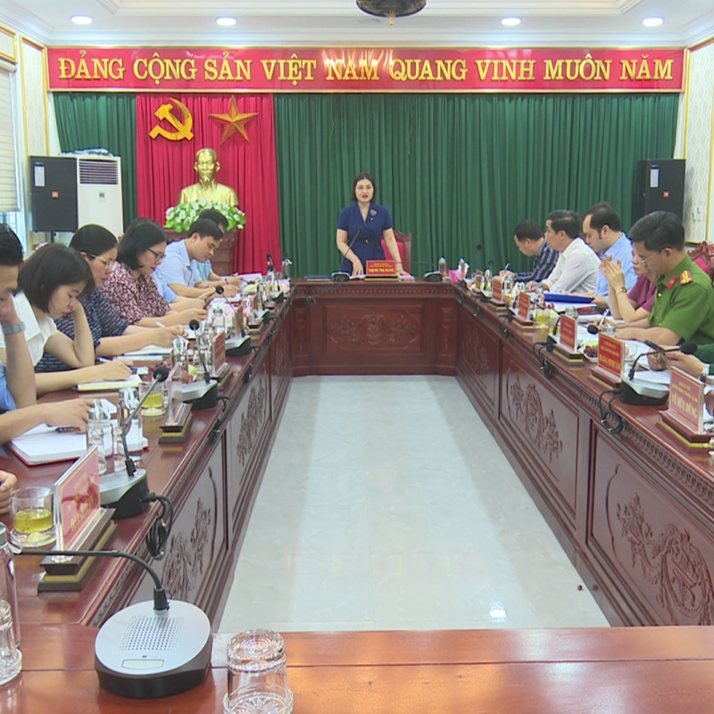 Thường trực Đảng ủy phường Đồng Văn làm việc với UBND phường
