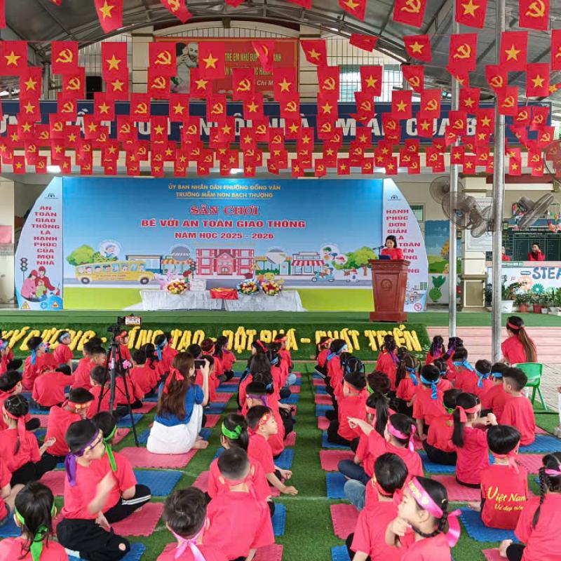 Trường Mầm non Bạch Thượng tổ chức sân chơi Bé với an toàn giao thông năm học 2025 – 2026
