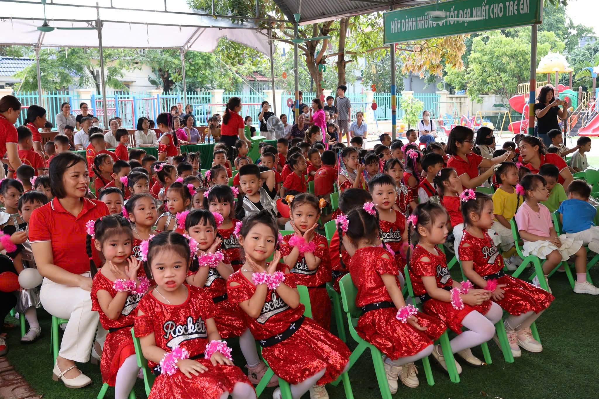 cac-chau-thieu-nhi-tham-du-ngay-tet-1780624599-793625.jpg