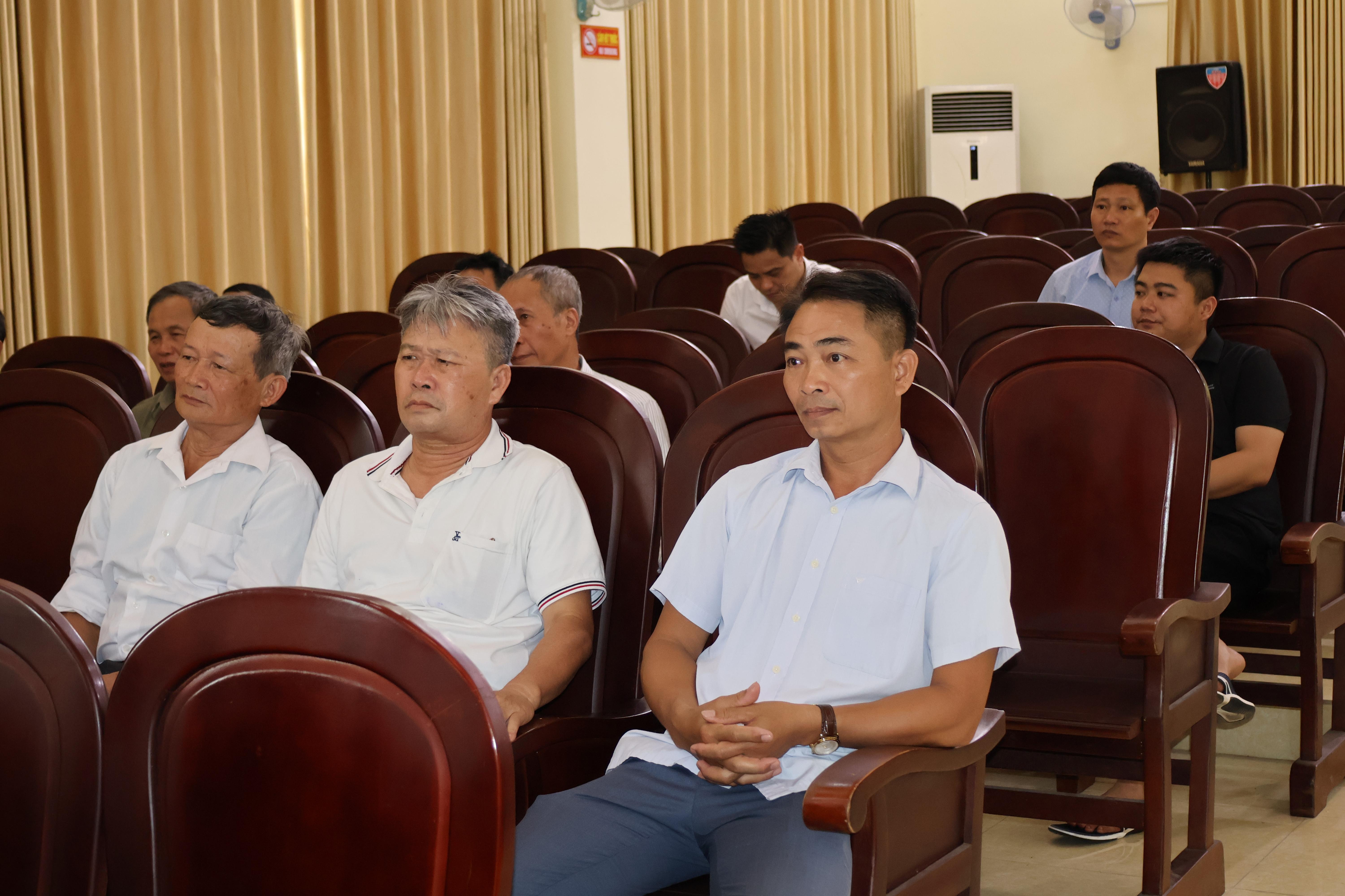 dai-bieu-du-ky-hop-1-1779068167-367036.jpg