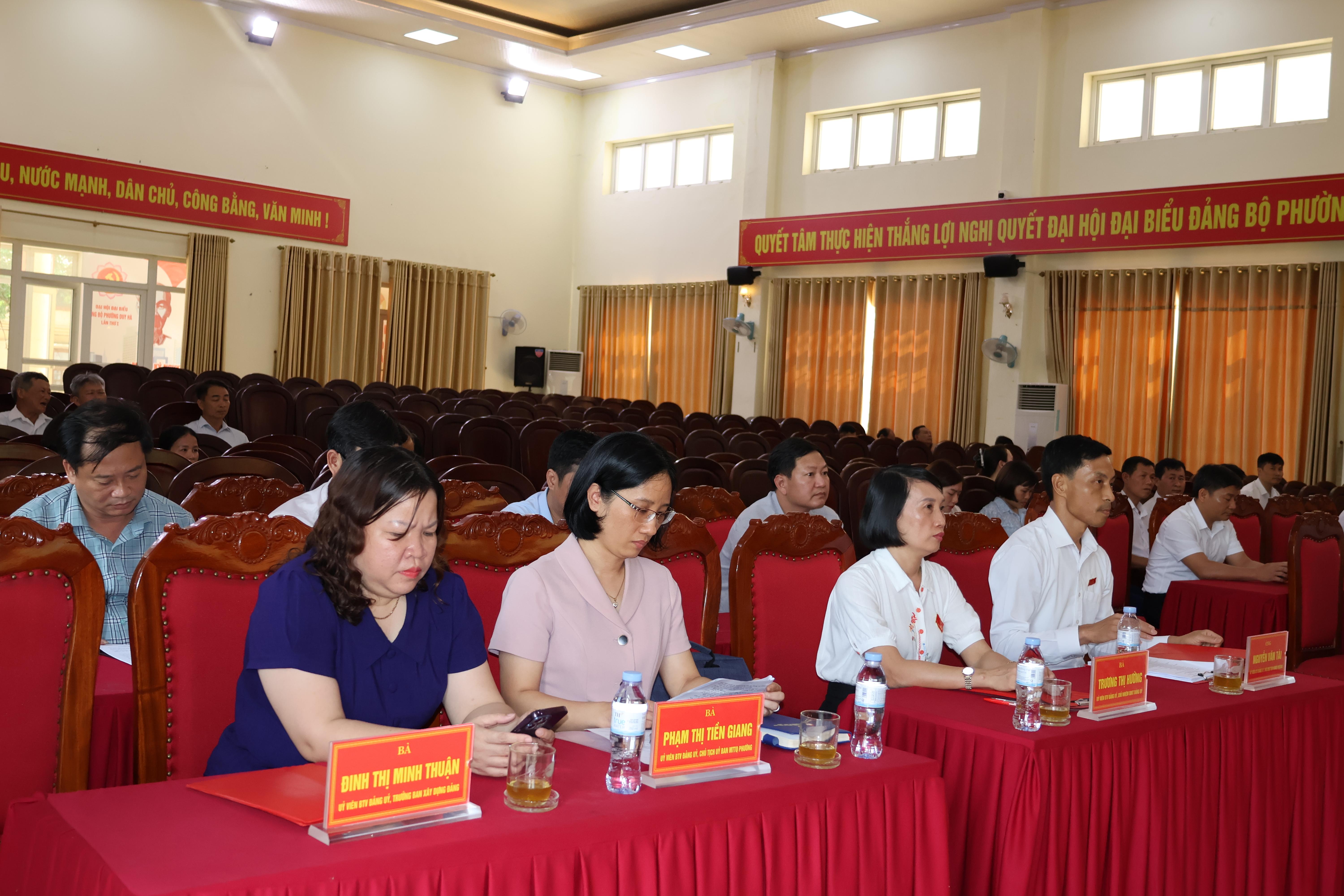 dai-bieu-ve-du-ky-hop-1779068090-247529.jpg
