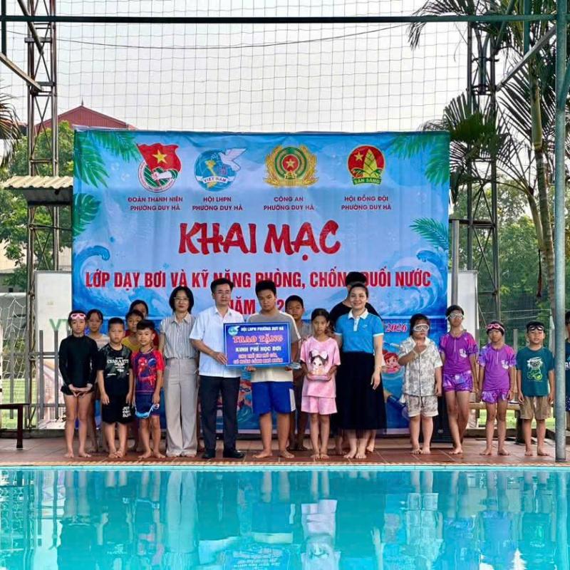PHƯỜNG DUY HÀ KHAI MẠC LỚP DẠY BƠI VÀ KỸ NĂNG PHÒNG, CHỐNG ĐUỐI NƯỚC NĂM 2026