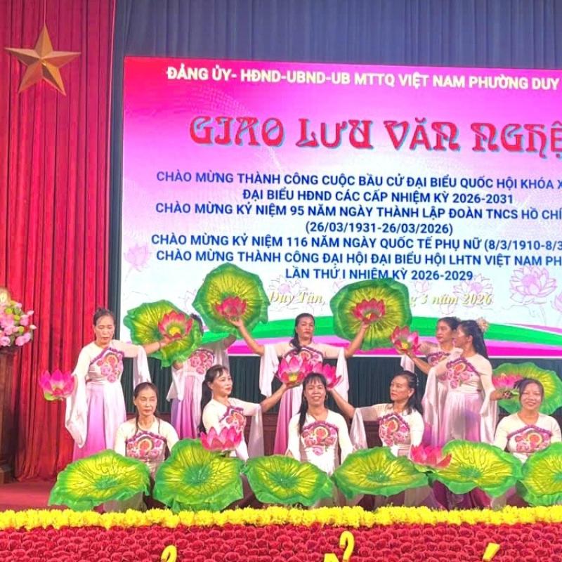 RỰC RỠ ĐÊM GIAO LƯU VĂN NGHỆ PHƯỜNG DUY TÂN