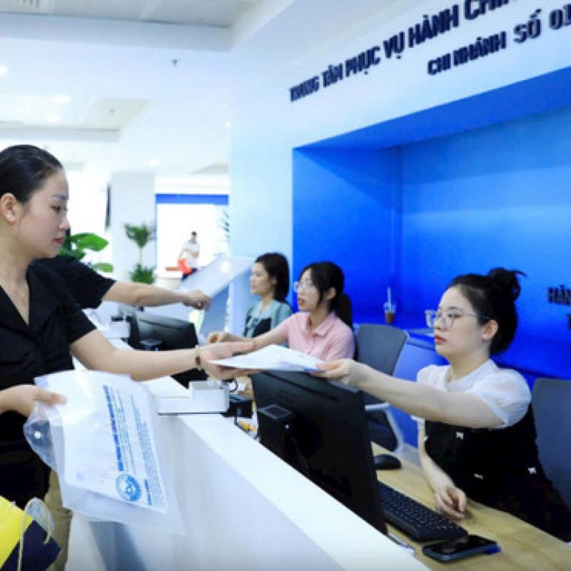 Bộ Nội vụ đề nghị bổ sung nguồn nhân lực cho cấp cơ sở, rút gọn quy trình tuyển dụng