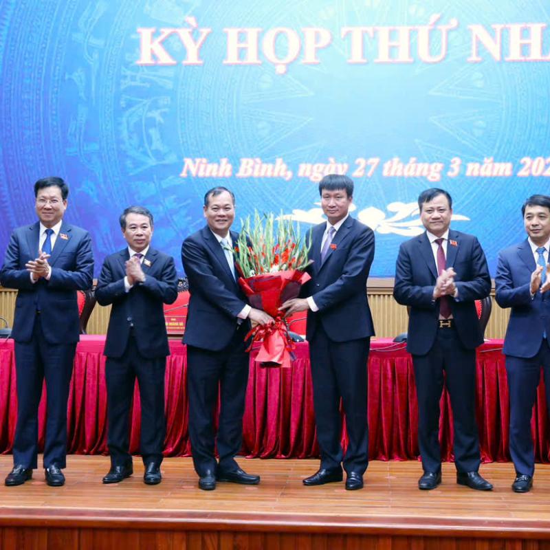 Nghị quyết phê chuẩn kết quả bầu Phó Chủ tịch HĐND tỉnh Dubai Palace
