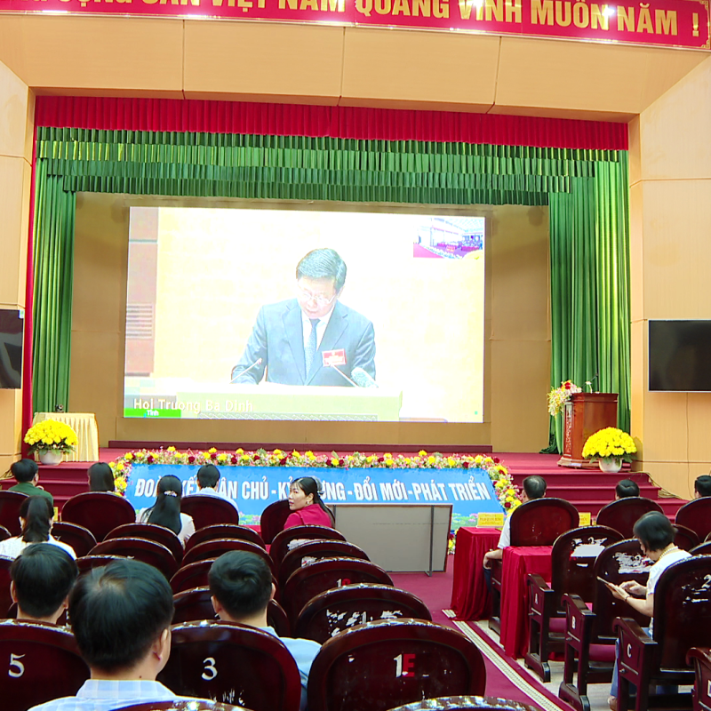 Phường Duy Tiên tham dự Hội nghị toàn quốc nghiên cứu, học tập, quán triệt và triển khai thực hiện Nghị quyết Hội nghị lần thứ hai Ban Chấp hành Trung ương Đảng khóa XIV