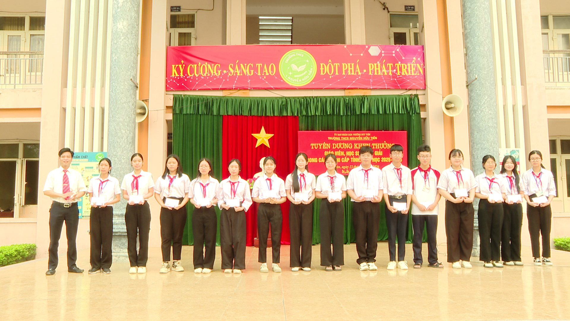 vlcsnap-2026-04-13-16h29m10s765-1776076023-490850.png