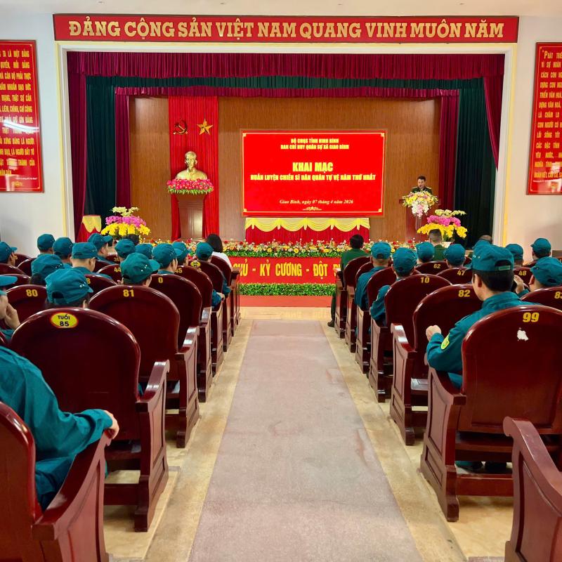 Xã Giao Bình Khai mạc huấn luyện chiến sỹ dân quân tự vệ năm thứ nhất năm 2026