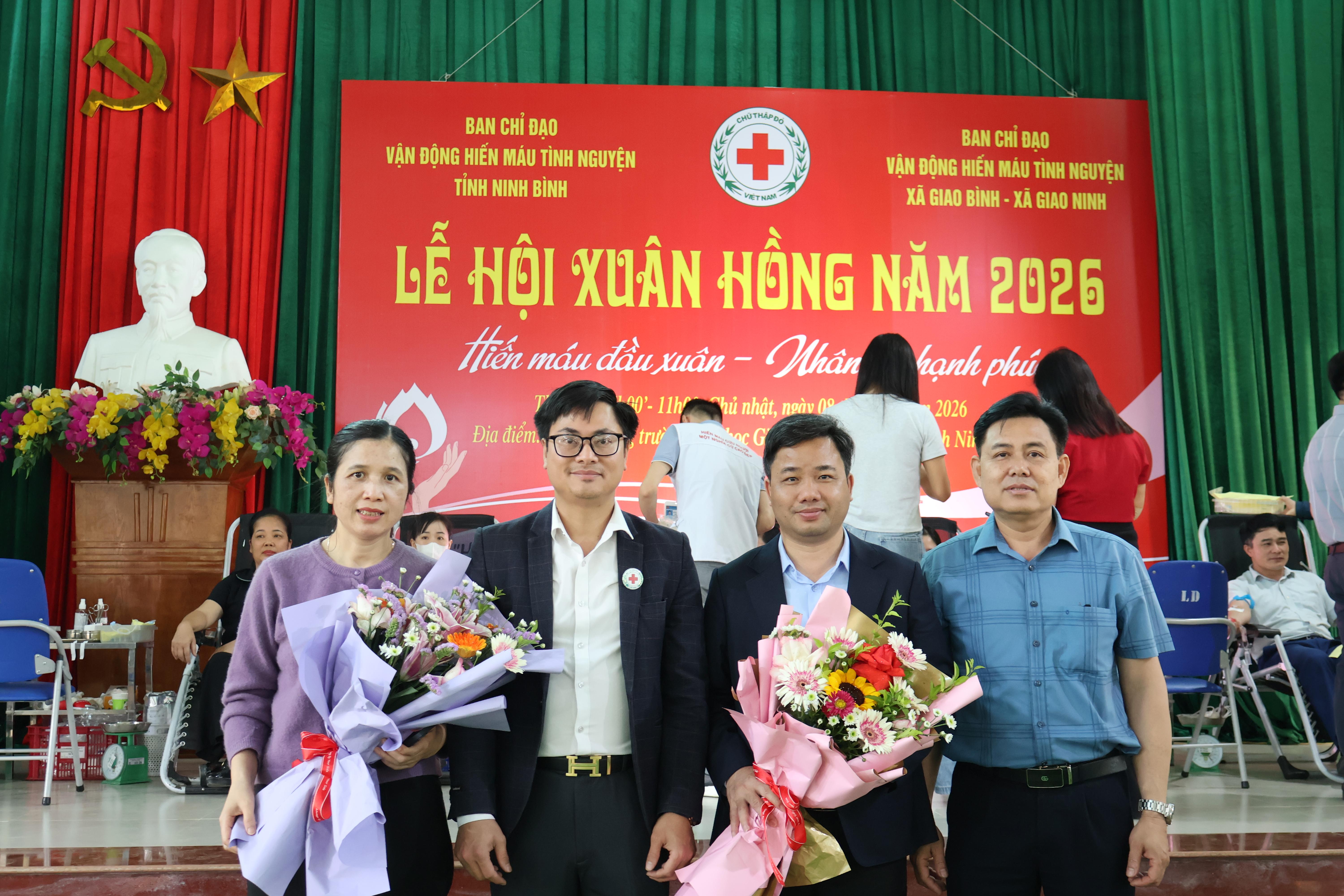 Hội Chữ thập đỏ xã Giao Bình tuyên truyền kỷ niệm Ngày Chữ thập đỏ và Trăng lưỡi liềm đỏ quốc tế 8/5