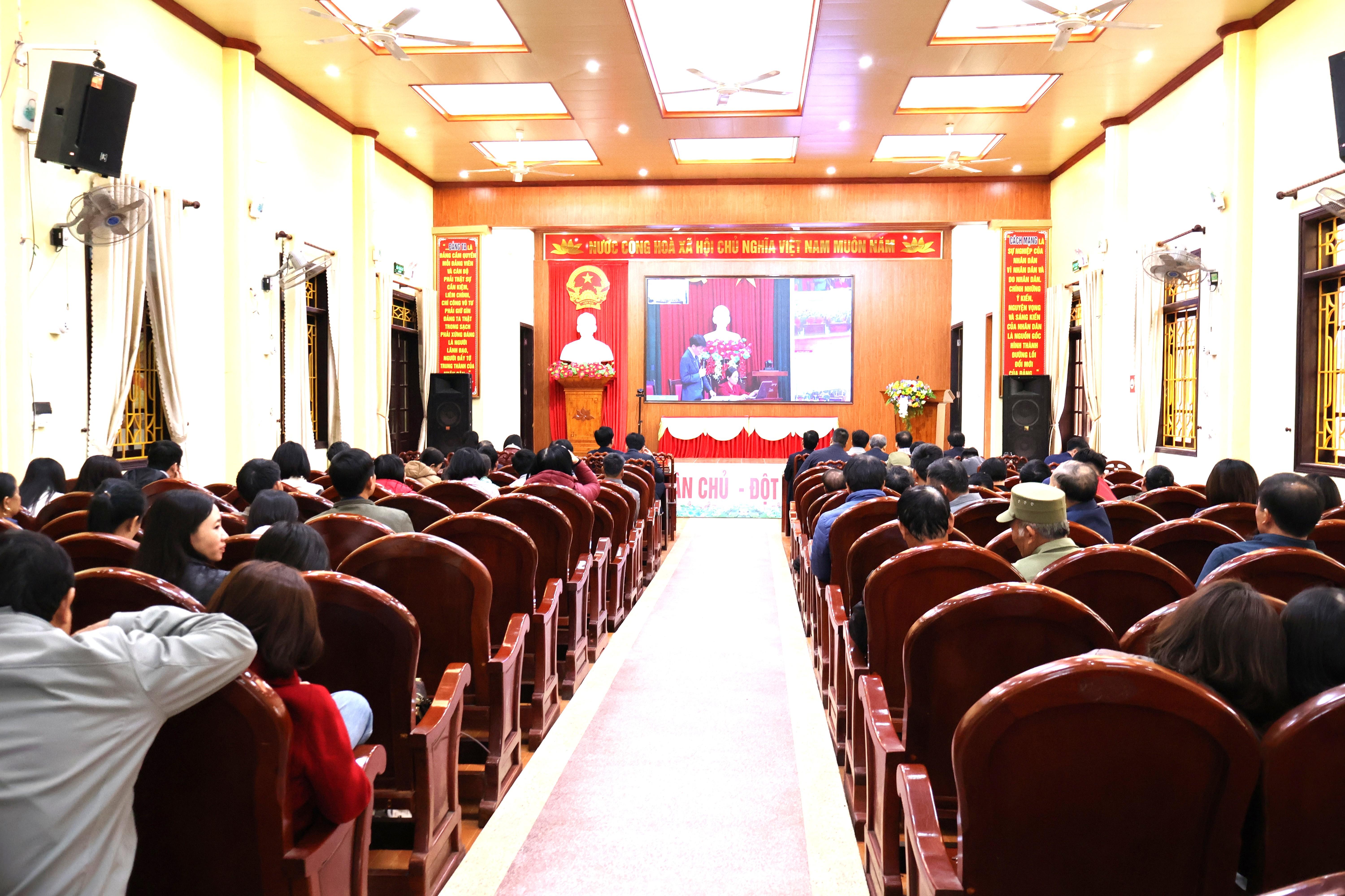 Xã Giao Bình tham dự Hội nghị trực tuyến Hướng dẫn nghiệp vụ công tác bầu cử đại biểu Quốc hội khoá XVI và đại biểu Hội đồng nhân dân các cấp, nhiệm kỳ 2026 - 2031.