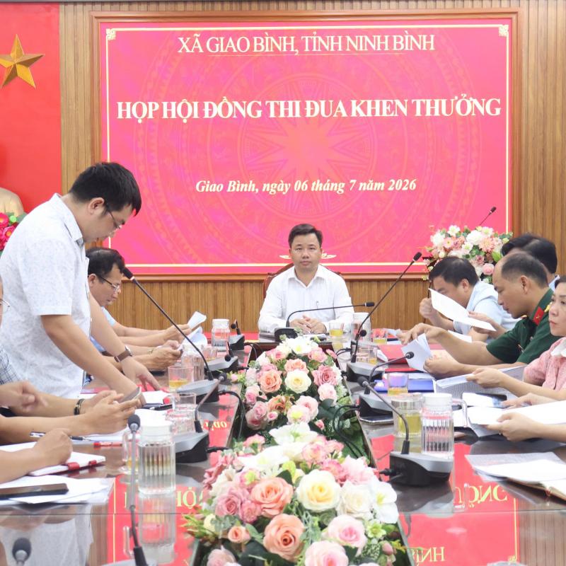 Hội đồng Thi đua khen thưởng xã Giao Bình tổ chức hội nghị bình xét thi đua, khen thưởng năm học 2025 - 2026