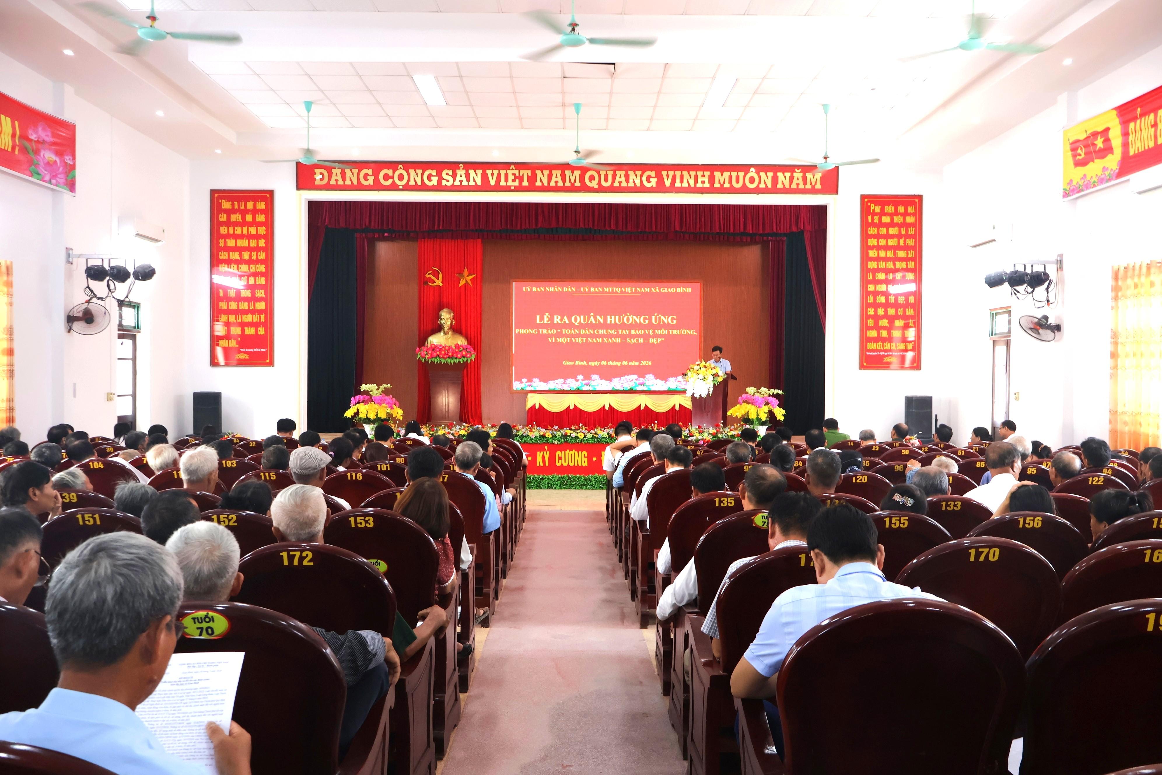 quang-canh-hn-4-1780887027-297302.jpg