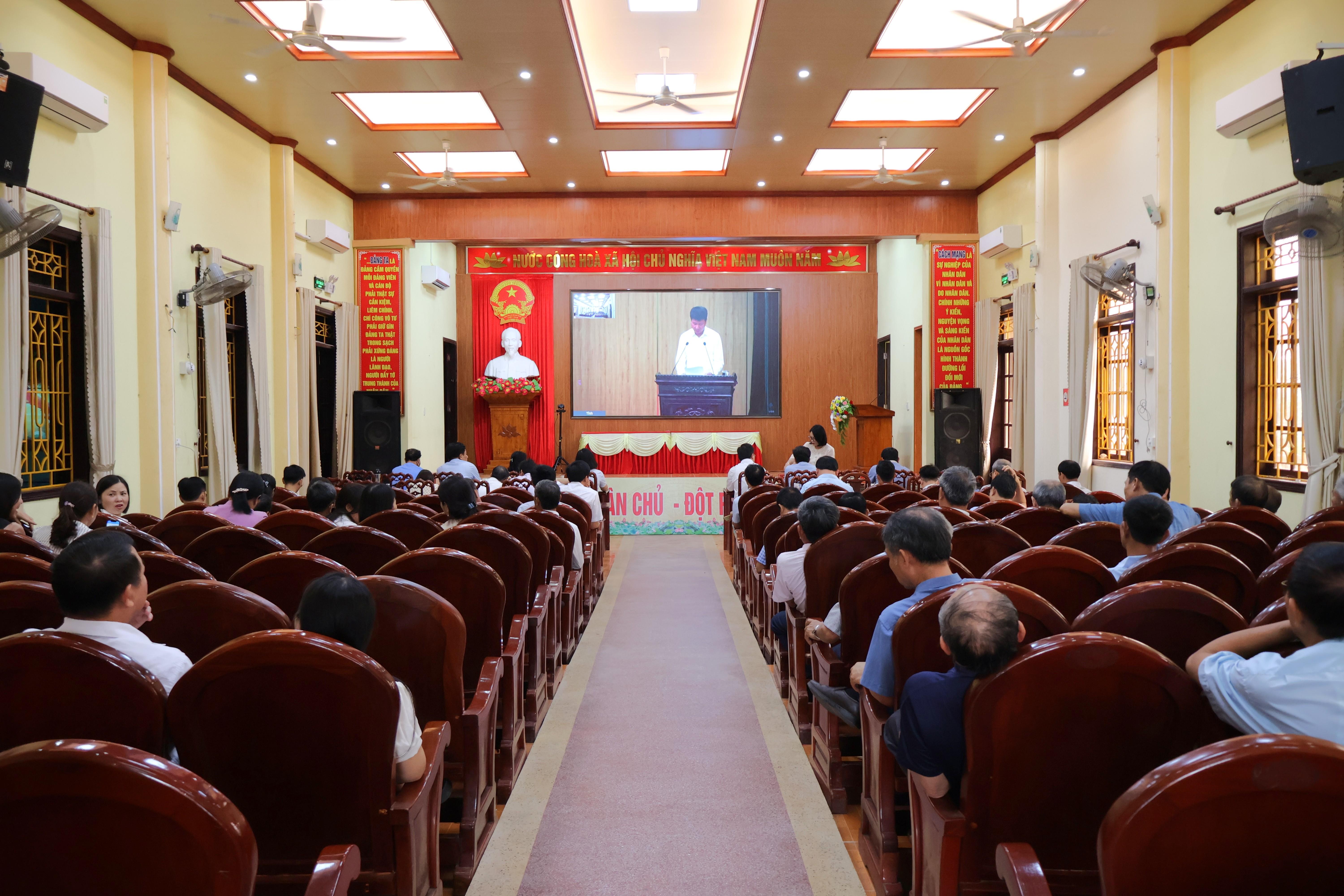quang-canh-hn-tai-giao-binh-1775727486-356074.jpg